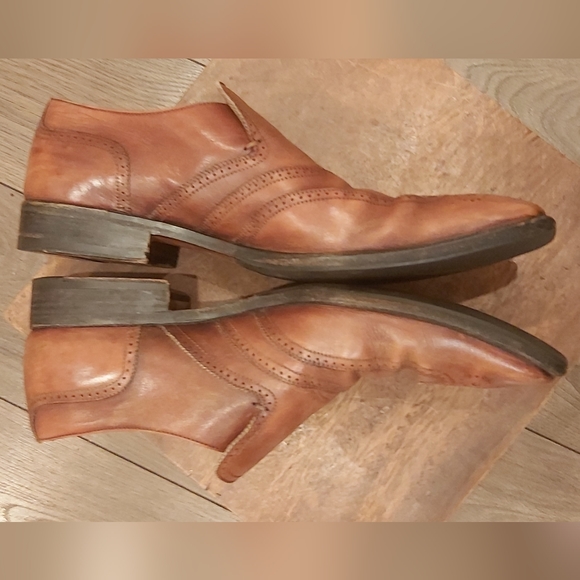 Yves Saint Laurent wingtip brogues - Picture 5 of 15